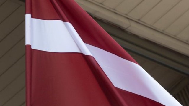 Neabejoja, kad V. Putinas žais iki 5-ojo straipsnio ribos: Latvijos veiksmai rodo vieną
