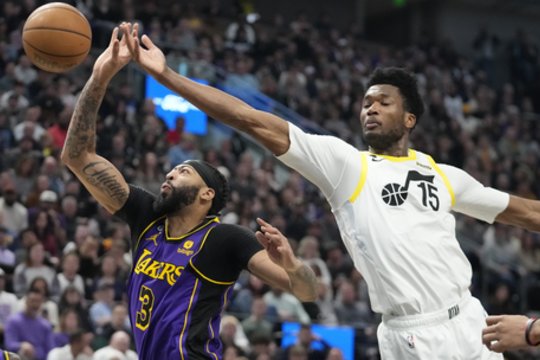 Madrido „Real“ marškinėlius vilkės dukart NBA čempionas