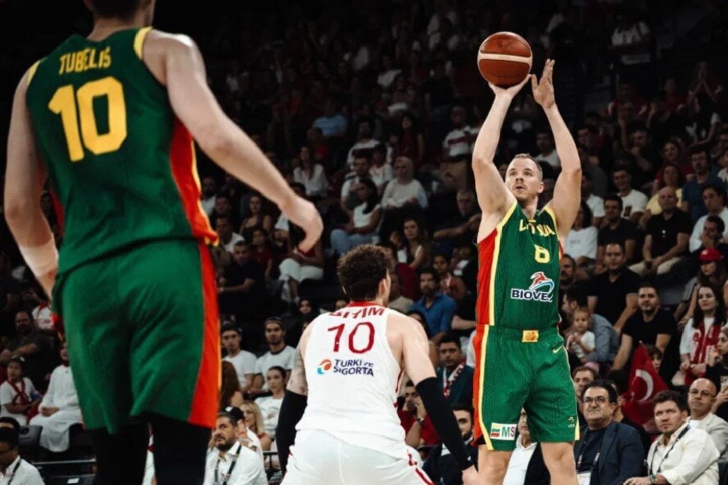 Lietuvos krepšininkai pralaimėjo Turkijos rinktinei.<br> FIBA nuotr.