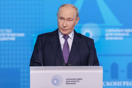 Karas Ukrainoje. Po okupantų smūgio netoli Kyjivo aukų skaičius auga: skelbiama gedulo diena
