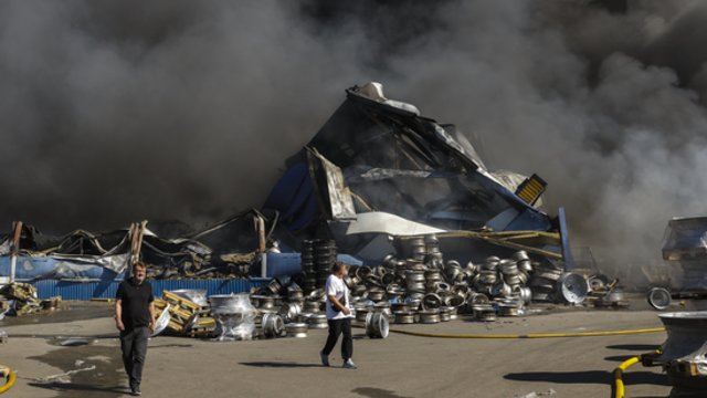 Netoli Kyjivo po drono smūgio aidėjo sprogimai: tragedijos mastas vis dar neaiškus