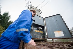 Kabeliai po žeme, bet elektros nėra 8 paras: ESO paaiškino, kodėl taip atsitiko