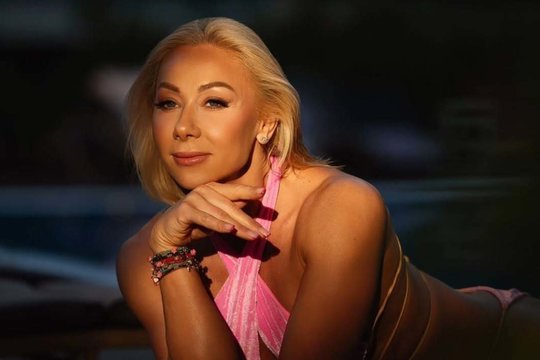 Rasa Vilkienė kaitina internautų kraują: įsiamžino visiškai nuoga