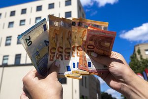 Dėl ministerijos klaidos liko už borto: valstybės parama šiems gyventojams tapo nepasiekiama