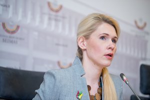 Žiniasklaida: „Nemuno aušrą“ konsultavusi L. Matjošaitytė tai nuslėpė ir tapusi VRK nare nenusišalino nuo klausimų