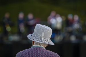 Į tokią situaciją nenorėtų patekti niekas – 79-erių Janina sako priėjusi ribą: „Kentėti nebegaliu“
