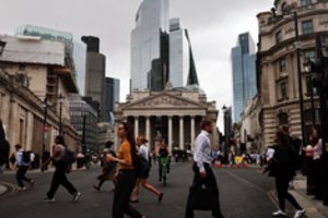 Anglijos banko vadovas perspėjo: sprogęs DI burbulas gali sukelti pasaulinį ekonomikos nuosmukį