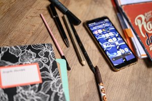 Dėl telefonų draudimo mokyklose – ministrės signalas