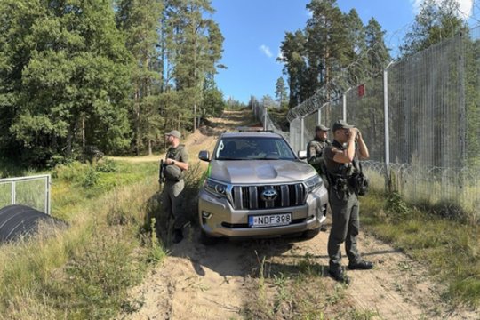 VSAT: pasienyje su Baltarusija apgręžta 30 migrantų