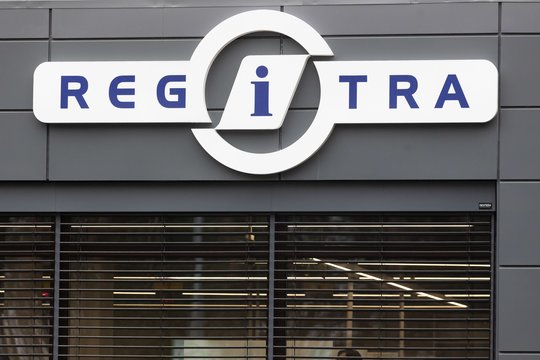 Automobilį įsigijusio klaipėdiečio laukė netikėtumas: po apsilankymo „Regitroje“ – ikiteisminis tyrimas