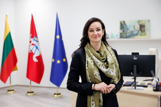 Į ministeriją grįžusi I. Ruginienė džiaugiasi savo reitingais: „Matyt, šioje srityje manęs trūko“