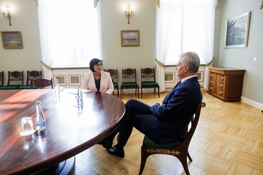 R. Popovienė atsakė kritiką žėrusiam G. Nausėdai