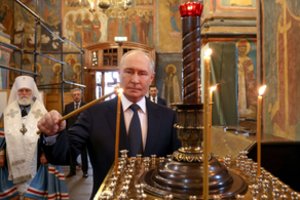 Paranoja stiprėja: Vladimiras Putinas šito nedarė 13 metų