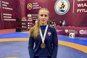 A. Tieliegina ir K. Gaučaitė iškovojo „Poland Open“ imtynių turnyro bronzą