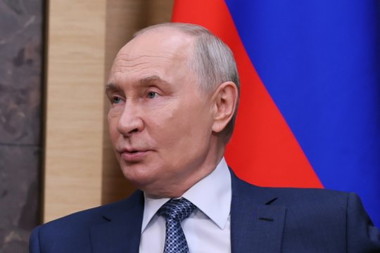 Karas Ukrainoje. Po V. Zelenskio pareiškimo – įpykusio V. Putino atsakas
