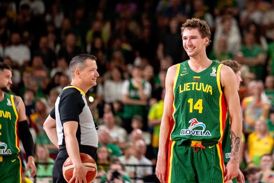 Ko neteko rinktinė: M. Buzelis parodomosiose rungtynėse suvertė net 58 taškus