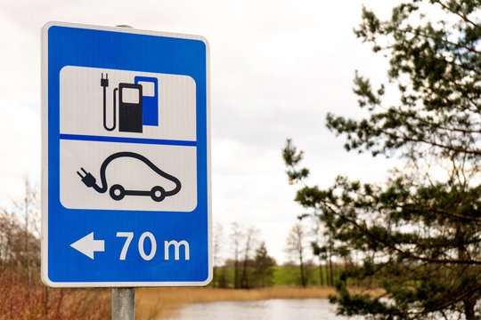 Elektromobilis kasdienai: ar būtina 600 kilometrų atsarga?