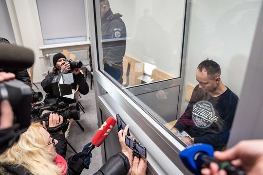 Dviejų merginų nužudymu Kaune įtariamo B. Mikutavičiui byla perkvalifuota: už ypatingą žiaurumą gresia kalėjimas iki gyvos galvos