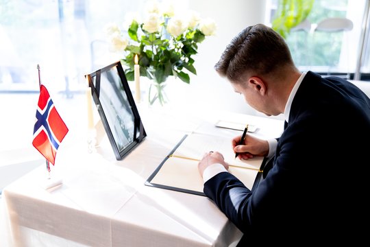 M. Sinkevičius pagerbė Norvegijos Karaliaus Haraldo V atminimą