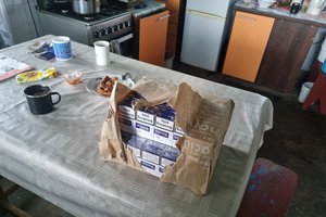 Širvintų rajone policija likvidavo keturis neteisėtos prekybos taškus: išimta daugiau kaip 1 500 pakelių cigarečių