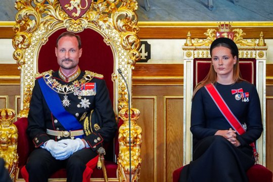 Mylimo karaliaus mirtis keičia Norvegiją: šeimą purtantys skandalai pribloškia