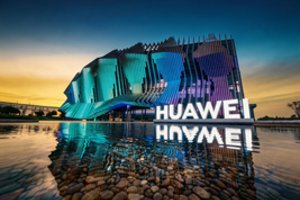 „Huawei“ pristatė naujos kartos flagmanus: nuo išmaniųjų laikrodžių iki planšečių ir ausinių
