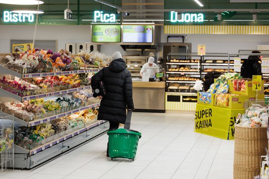 Pirkėjams jau iš anksto siunčia įspėjimą dėl kainų: „Esame priversti“ 