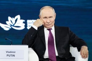 Blogos naujienos V. Putinui: viena šalis pradėjo vilioti Rusijos verslą