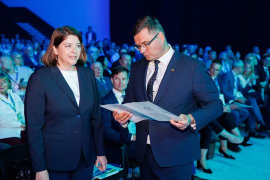 Konservatorių suvažiavime – L. Kasčiūno vizija ir A. Kubiliaus kritika „socdemams“