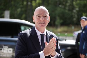 Skandalas nė motais: FIFA vadovas G. Infantino sieks būti perrinktas