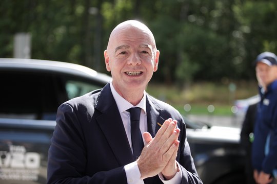 Skandalas nė motais: FIFA vadovas G. Infantino sieks būti perrinktas
