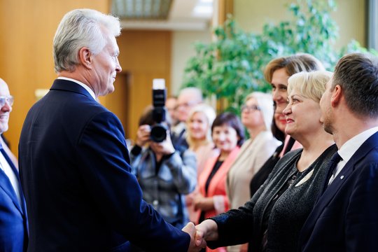Iš G. Nausėdos – žinia dėl mokestinių pokyčių: „Baikime erzinti visuomenę“