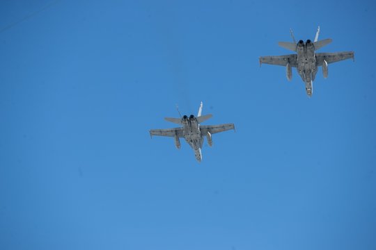 KAM: NATO naikintuvai praėjusią savaitę tris kartus kilo atpažinti ir lydėti Rusijos orlaivių