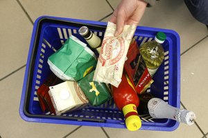 Pigiausių produktų krepšelis rugpjūtį pigo: skelbia, kur laikėsi žemiausios kainos