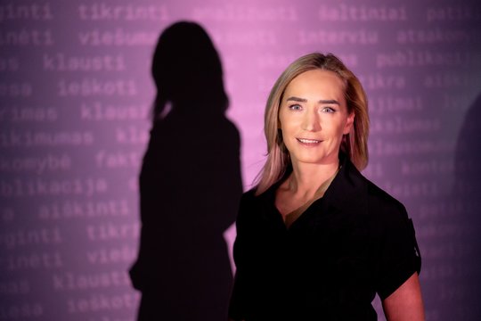 LRT televizijos laidų vedėja Rasa Tapinienė: „Per skandalus reikia tikrinti, kas įtraukta į Seimo darbotvarkę“