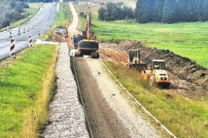 Netikėta problema tiesiant taką: gruntas nusėdo kone metru