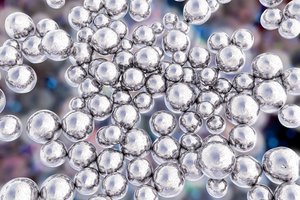 Nanodalelės: nuo savaime nusivalančių paviršių iki ateities kompiuterių