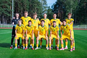U17 futbolo rinktinės pirmoji akistata su kipriečiais pasibaigė be įvarčių