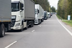 Lietuvos eksportas per metus padidėjo 13,6 proc., o importas – 3,5 proc.