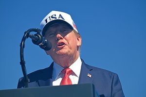 Kalbėdamas apie rugsėjo 11-osios įvykius, D. Trumpas eilinį kartą susireikšmino
