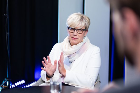 Patarėjo D. Kuolio epitetų sulaukusi I. Šimonytė: galima klausti, kas iš tikrųjų yra premjeras