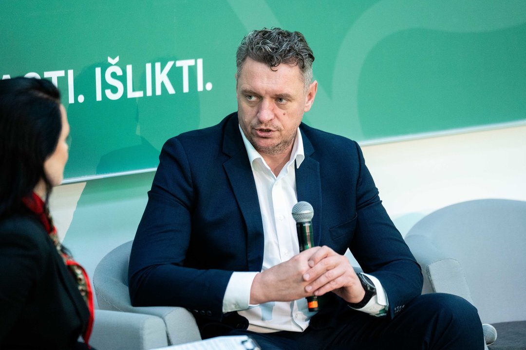 The head of ESO, who has received criticism, has made a decision: he promises to resign from his position