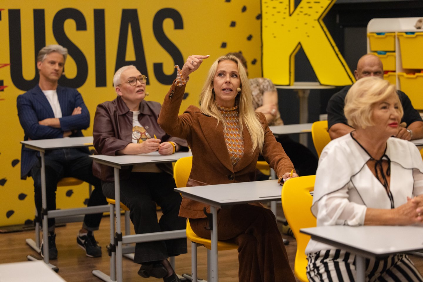 Į mokyklos suolą grįžusi I. Stasiulytė: „Nė vienai dukrai namų darbų nedarau“.