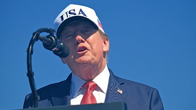 Ar nauju pažadu D. Trumpas papirks rinkėjus? Tokiam planui prireiktų 1,3 trilijono dolerių