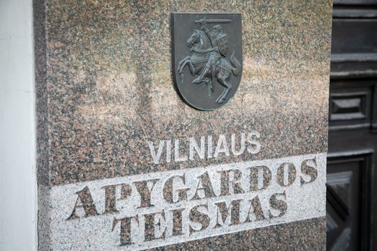 Teismas pratęsė S. Beglikui taikomą suėmimą