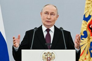 V. Putinui – trys keliai: įvardijo, kaip gali klostytis Rusijos karo baigtis