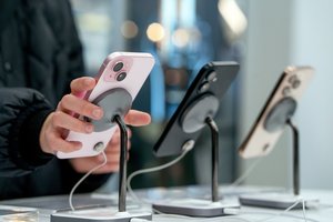 Rudenį keičiasi telefonų pirkimo išsimokėtinai tvarka – ką privalu žinoti