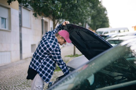 Perkant naudotą automobilį – keli dalykai, į kuriuos būtina atkreipti dėmesį: tai patikrinti reikia pirmiausia