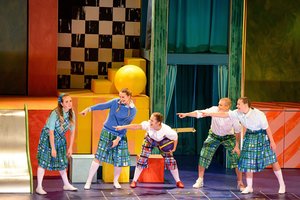 Šeimos ruduo LNOBT: teatras, kuris augina