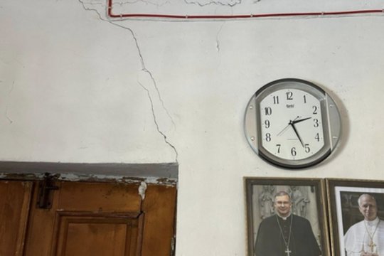  Labūnavos bažnyčios parapijiečiai liko be maldos namų: remontai atskleidė kritinę būklę